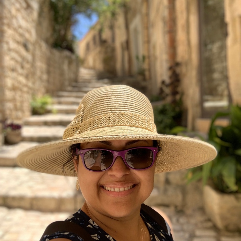 Meet your Posher, Gissela